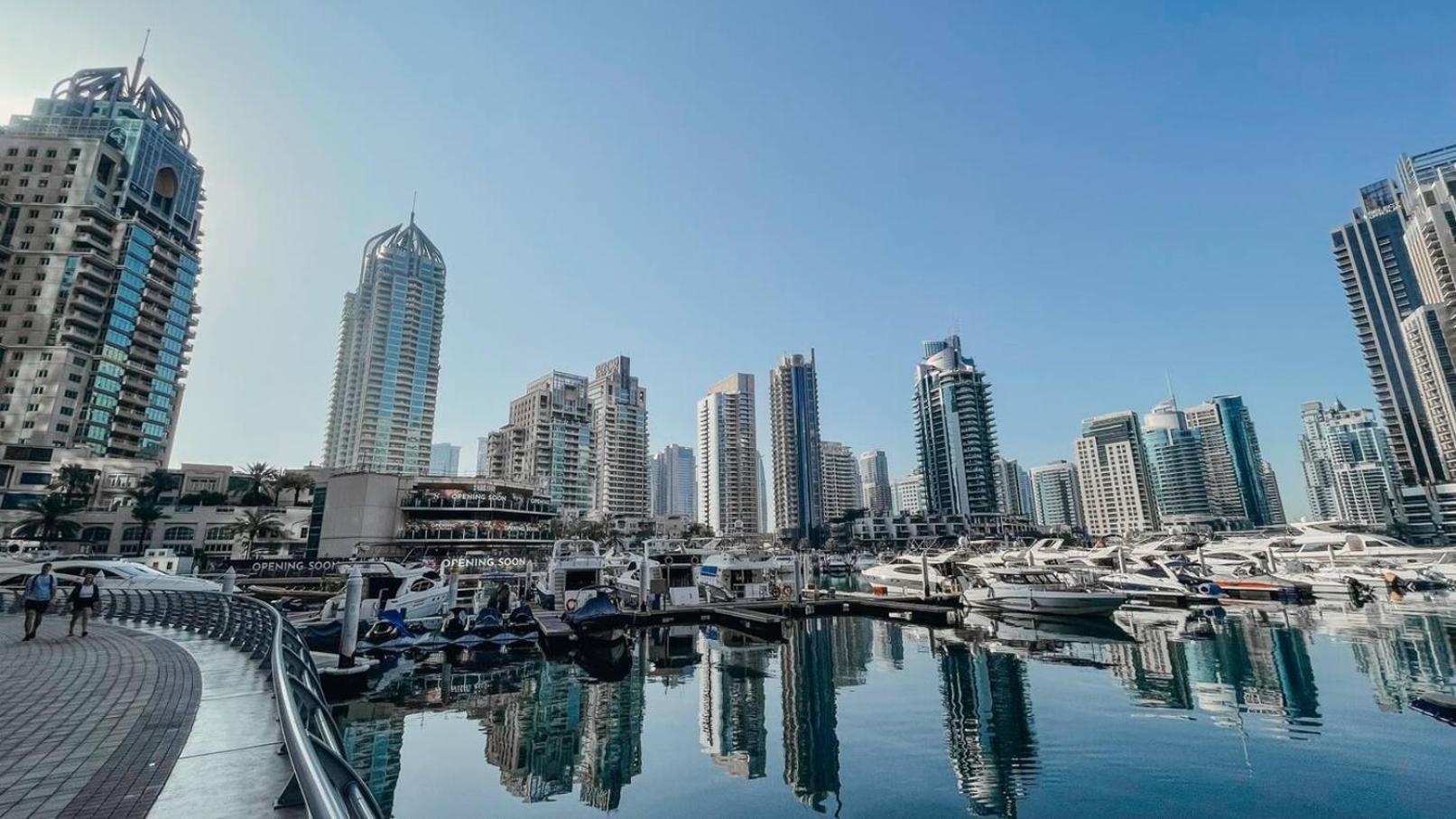 Pristine Apartment Sunrise View At 51St Dubai Exterior foto