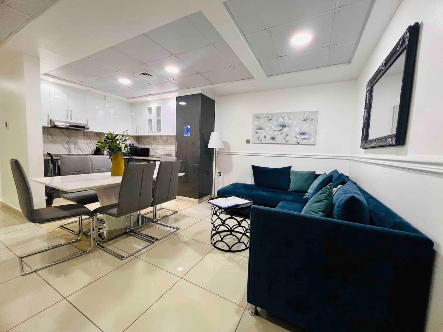 Pristine Apartment Sunrise View At 51St Dubai Exterior foto